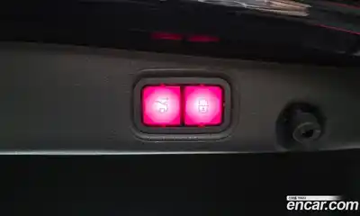 Mercedes-Benz E-Class 2022 2.0 Автомат в Москве № 143357, миниатюра 9