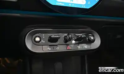 Mini Cooper Convertible 2025 2.0 Автомат в Москве № 143734, миниатюра 11