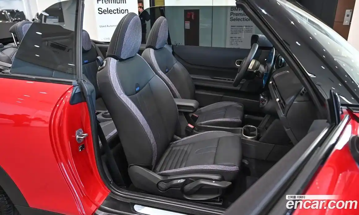 Mini Cooper Convertible 2025 2.0 Автомат в Москве № 143734, фото 13