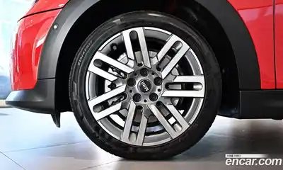 Mini Cooper Convertible 2025 2.0 Автомат в Москве № 143734, миниатюра 5