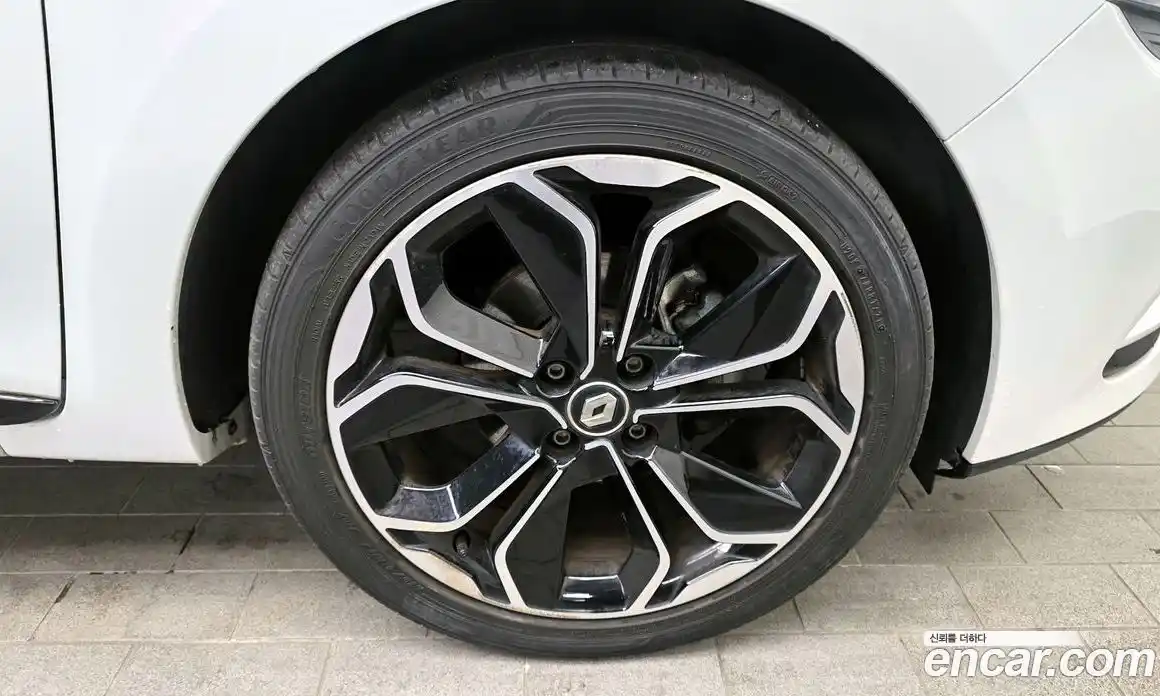 Renault Cilo 2018 1.5 Автомат в Москве № 146043, фото 14