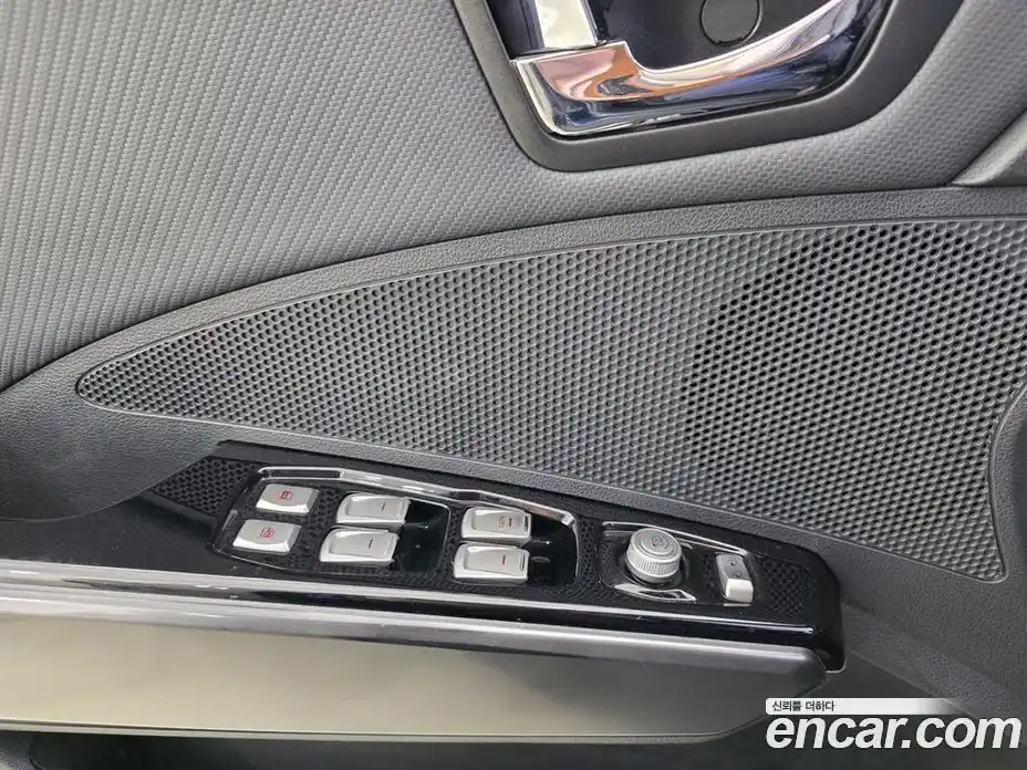 SsangYong TIBOLI 2017 1.6 Автомат в Москве № 147451, фото 9