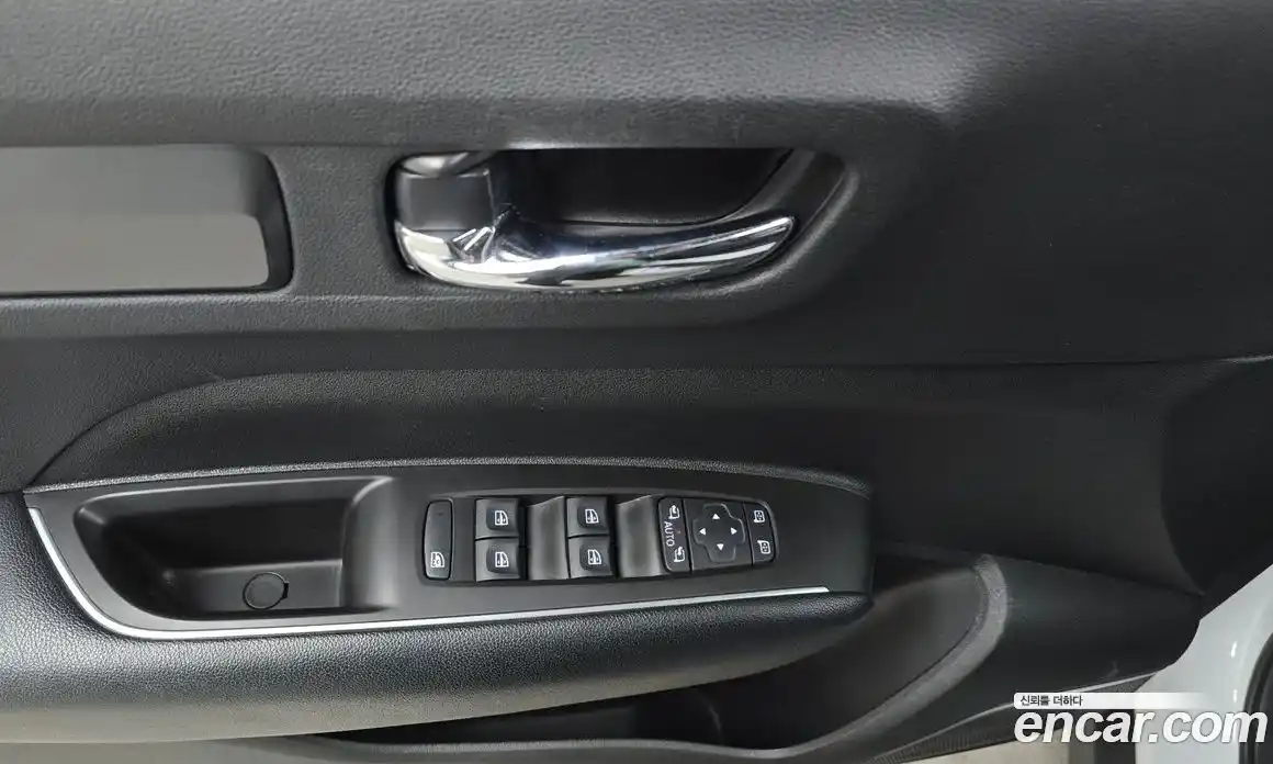 Renault QM6 2023 2.0 Автомат в Москве № 147706, фото 12