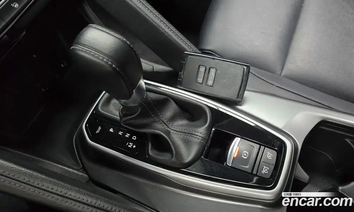 Renault QM6 2023 2.0 Автомат в Москве № 147706, фото 13