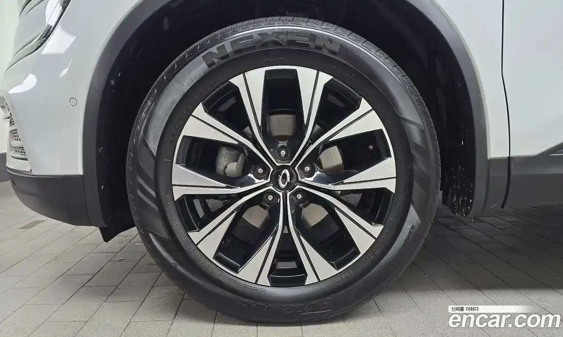 Renault QM6 2023 2.0 Автомат в Москве № 147706, фото 7