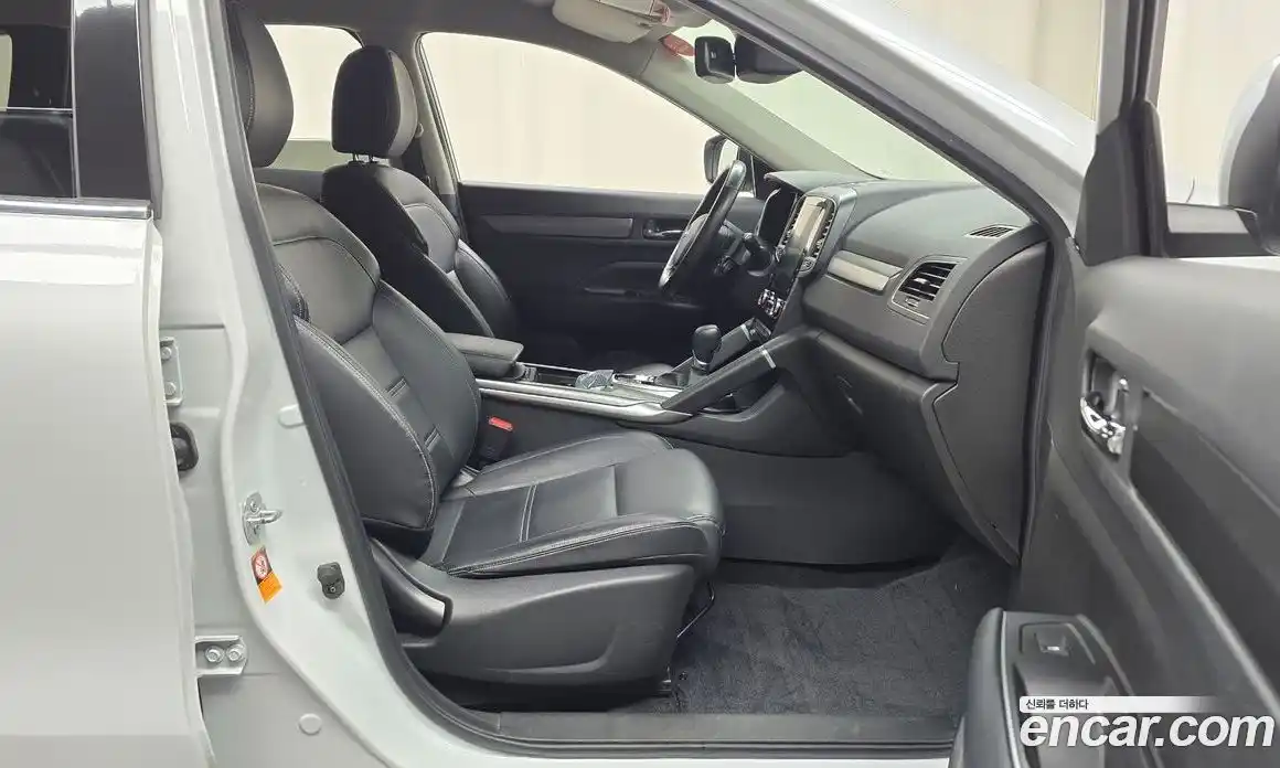 Renault QM6 2023 2.0 Автомат в Москве № 147706, фото 9