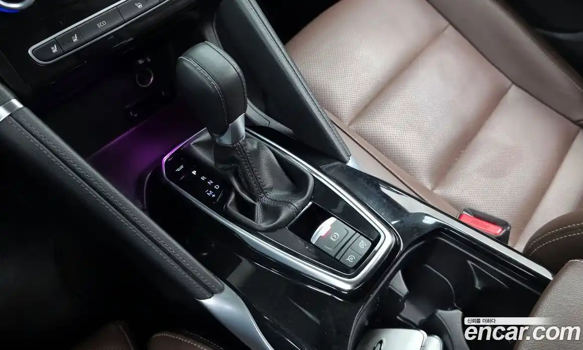 Renault QM6 2020 2.0 Автомат в Москве № 147809, фото 9