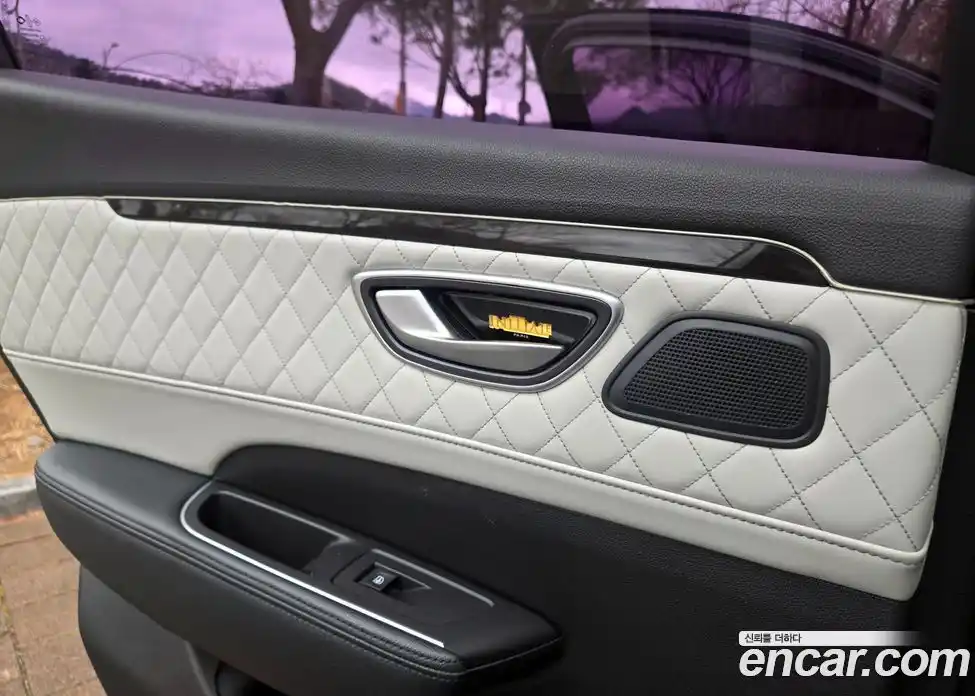 Renault SM6 2017 1.6 Автомат в Москве № 148212, фото 9