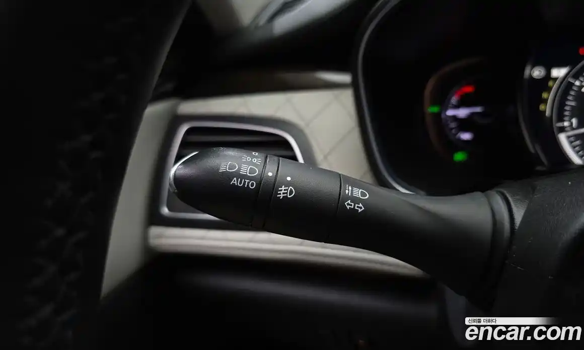 Renault SM6 2016 1.6 Автомат в Москве № 148712, фото 12