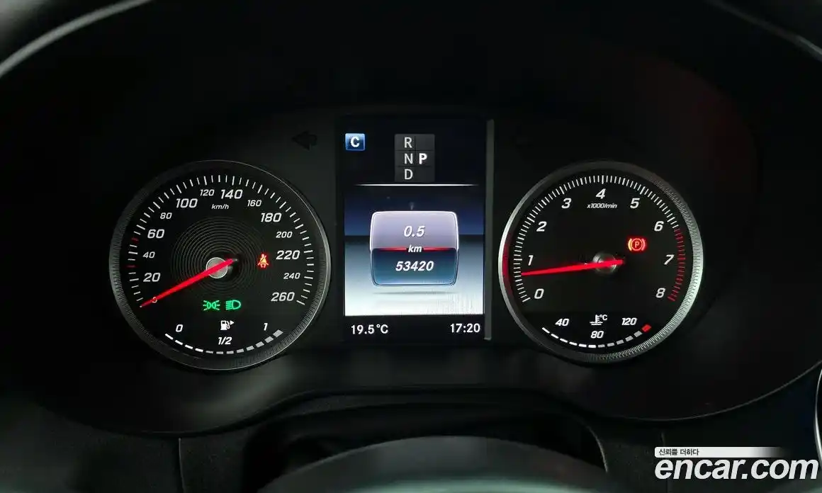 Mercedes-Benz GLC-Class 2019 2.0 Автомат в Москве № 149463, фото 8