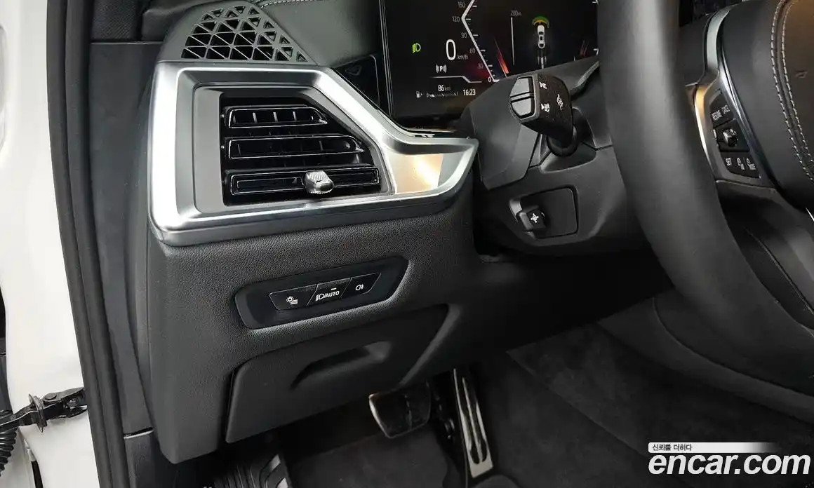 BMW X6 2025 3.0 Автомат в Москве № 153232, фото 15