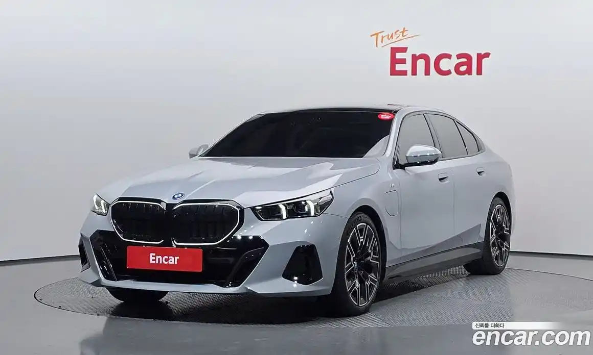 BMW 5-Series 2025 2.0 Автомат в Москве № 153534, фото 12