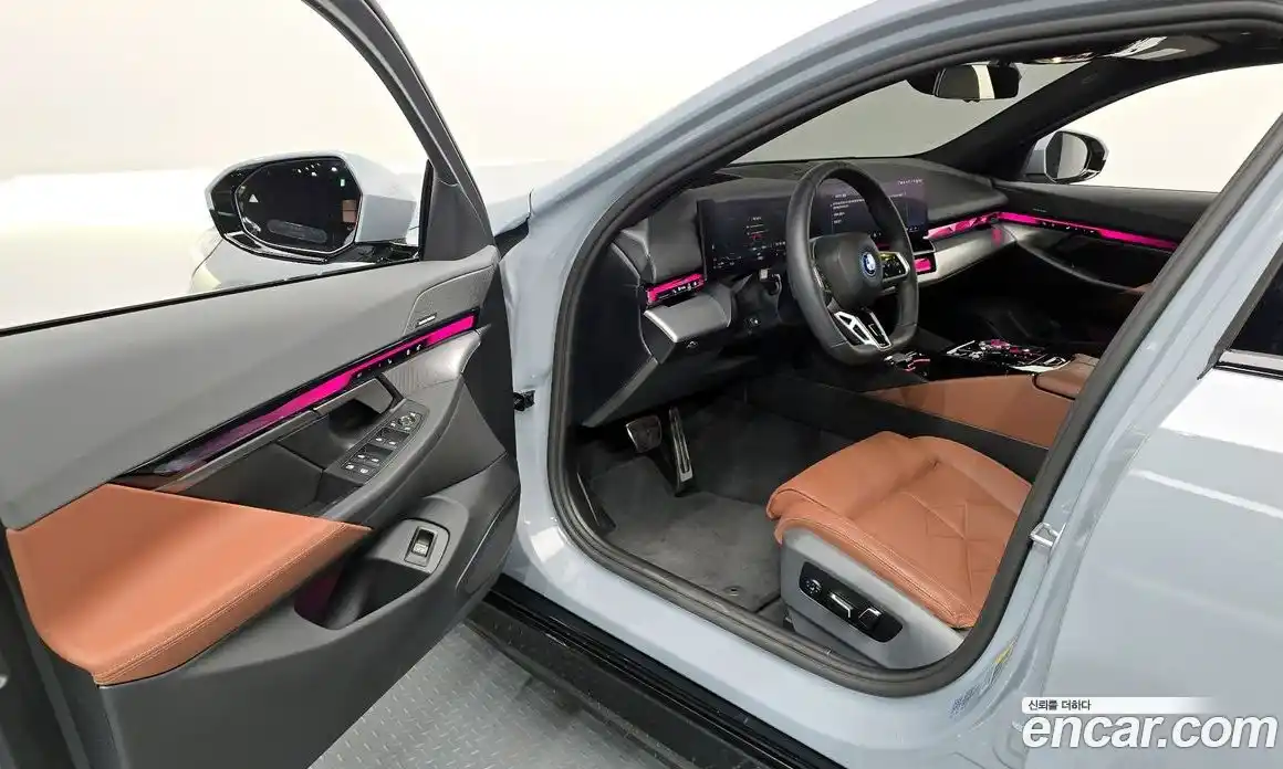 BMW 5-Series 2025 2.0 Автомат в Москве № 153534, фото 14