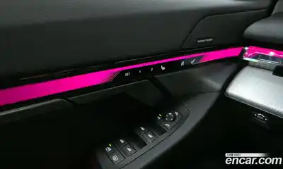 BMW 5-Series 2025 2.0 Автомат в Москве № 153534, миниатюра 9