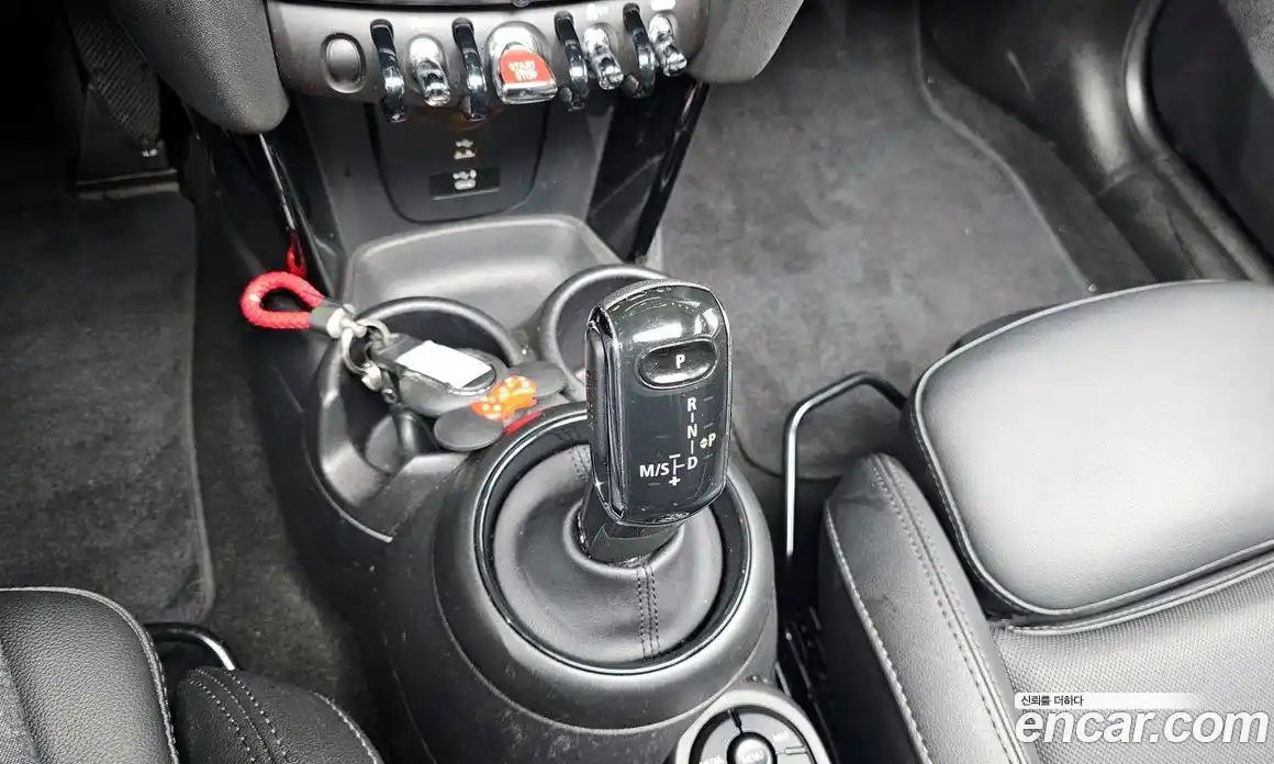 Mini Cooper 2022 1.5 Автомат в Москве № 153740, фото 12