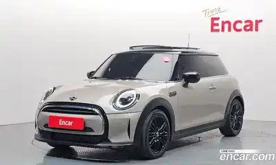 Mini Cooper 2022 1.5 Автомат в Москве № 153740, миниатюра 2