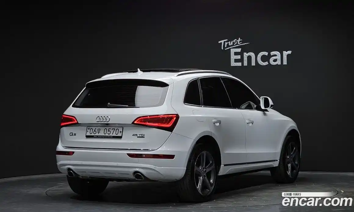 Audi Q5 2016 3.0 Автомат в Москве № 157582, фото 9