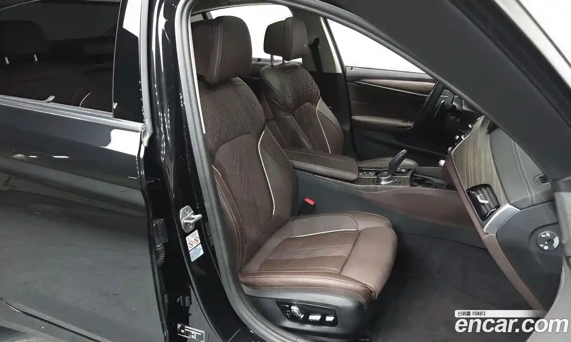 BMW 5-Series 2023 2.0 Автомат в Москве № 158676, фото 16