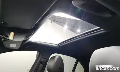 Mercedes-Benz E-Class 2021 1.9 Автомат в Москве № 161786, миниатюра 2