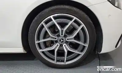 Mercedes-Benz E-Class 2021 1.9 Автомат в Москве № 161786, миниатюра 4