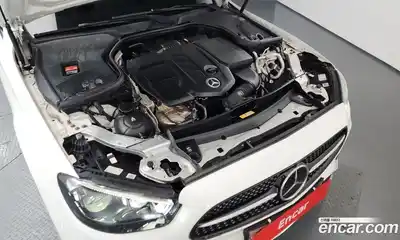 Mercedes-Benz E-Class 2021 1.9 Автомат в Москве № 161786, миниатюра 6