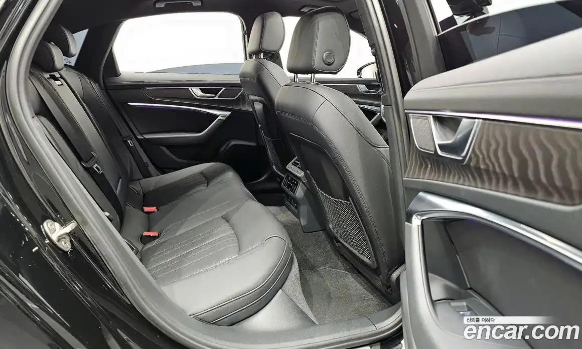 Audi A6 2023 2.0 Автомат в Москве № 162347, фото 3