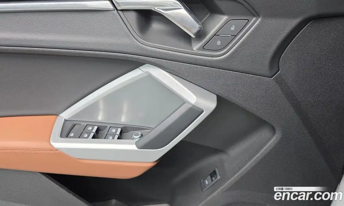 Audi Q3 2023 2.0 Автомат в Москве № 162570, фото 13