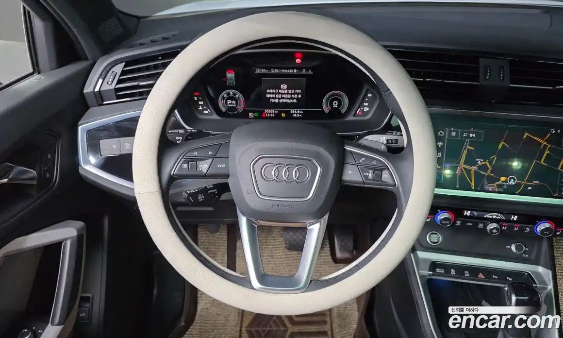 Audi Q3 2023 2.0 Автомат в Москве № 162570, фото 14