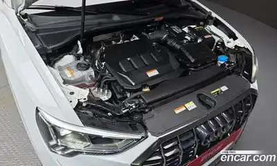 Audi Q3 2023 2.0 Автомат в Москве № 162570, миниатюра 6