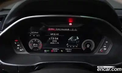 Audi Q3 2023 2.0 Автомат в Москве № 162570, миниатюра 8