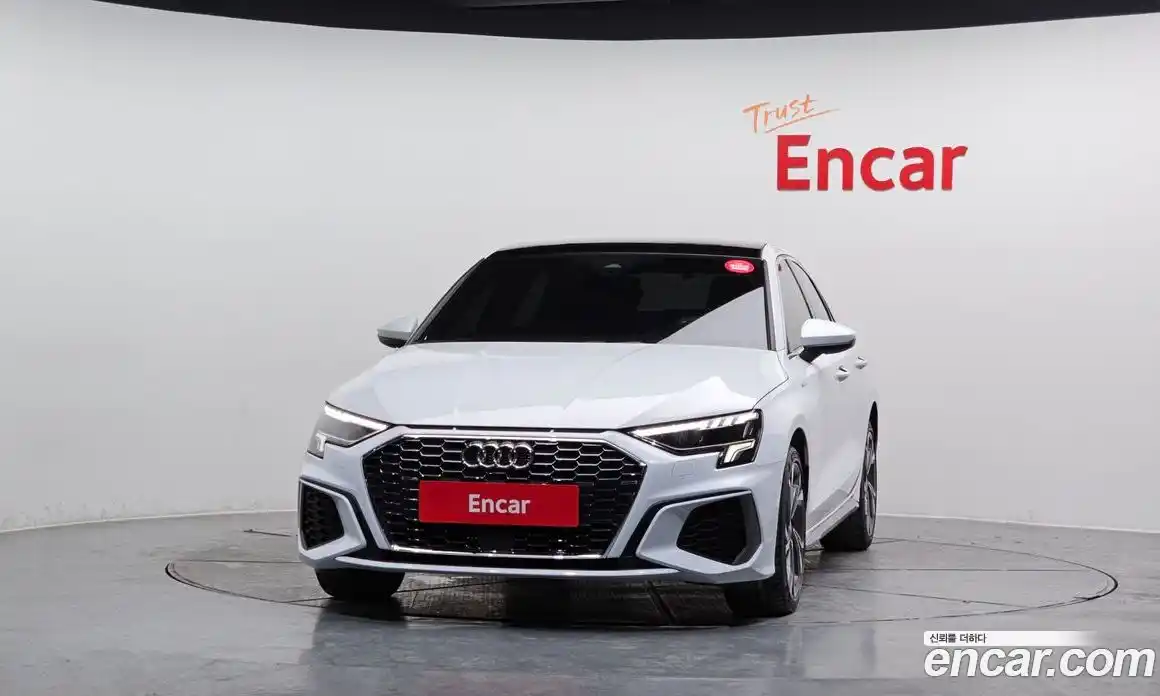 Audi A3 2023 2.0 Автомат в Москве № 162611, фото 3