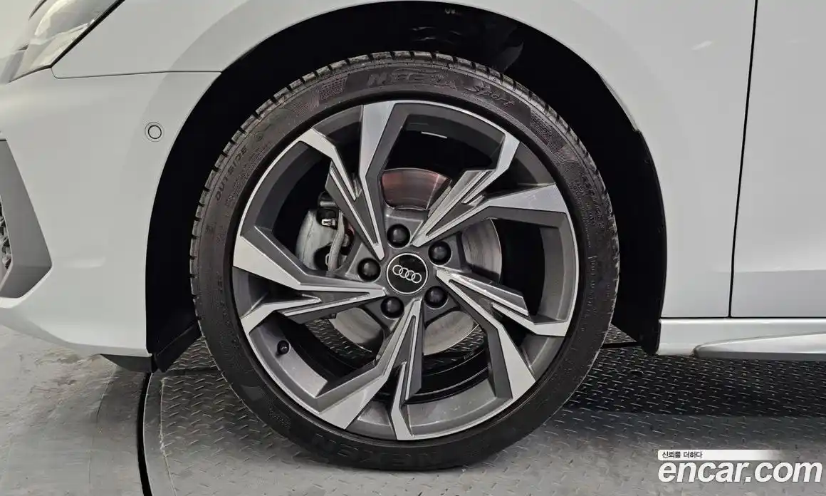 Audi A3 2023 2.0 Автомат в Москве № 162611, фото 5