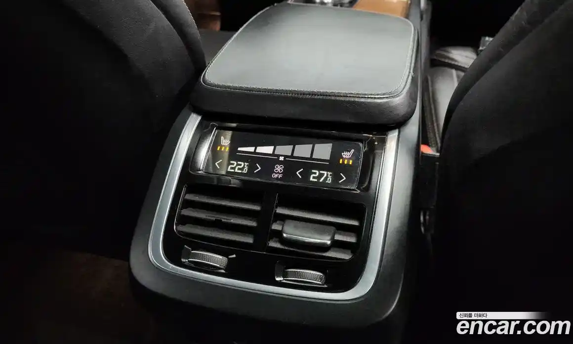 Volvo XC90 2017 2.0 Автомат в Москве № 164695, фото 14