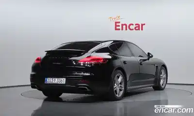 Porsche Panamera, 2015