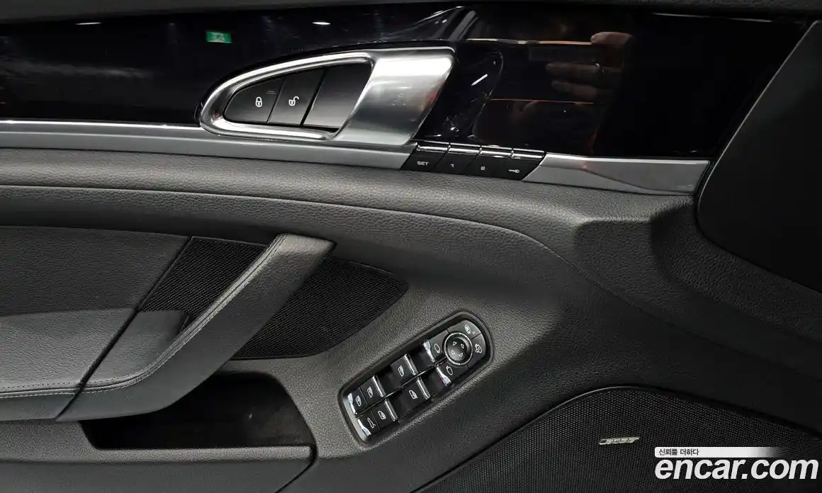 Porsche Panamera 2015 3.6 Автомат в Москве № 165538, фото 17