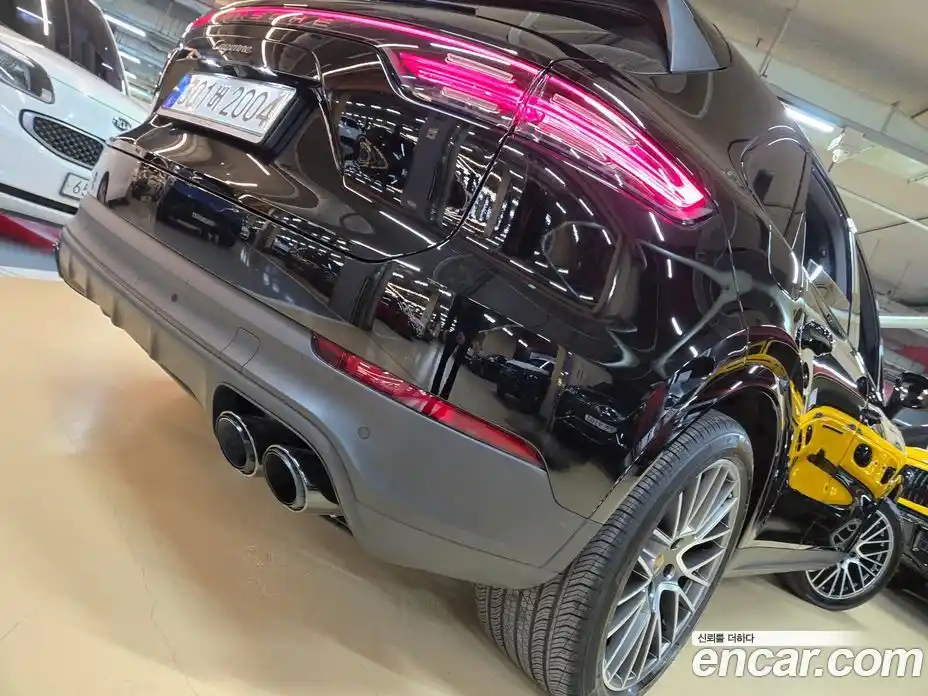 Porsche Cayenne 2022 3.0 Автомат в Москве № 165844, фото 19