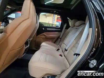 Porsche Cayenne 2022 3.0 Автомат в Москве № 165844, миниатюра 5