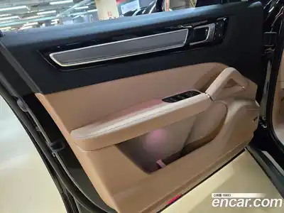 Porsche Cayenne 2022 3.0 Автомат в Москве № 165844, миниатюра 7
