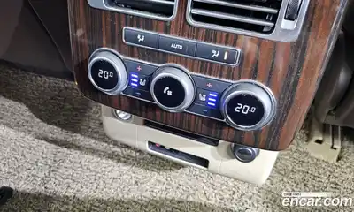 Land Rover Range-Rover 2016 4.4 Автомат в Москве № 166457, миниатюра 3