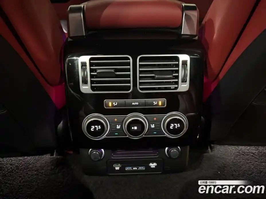 Land Rover Range-Rover 2017 4.4 Автомат в Москве № 166634, фото 13