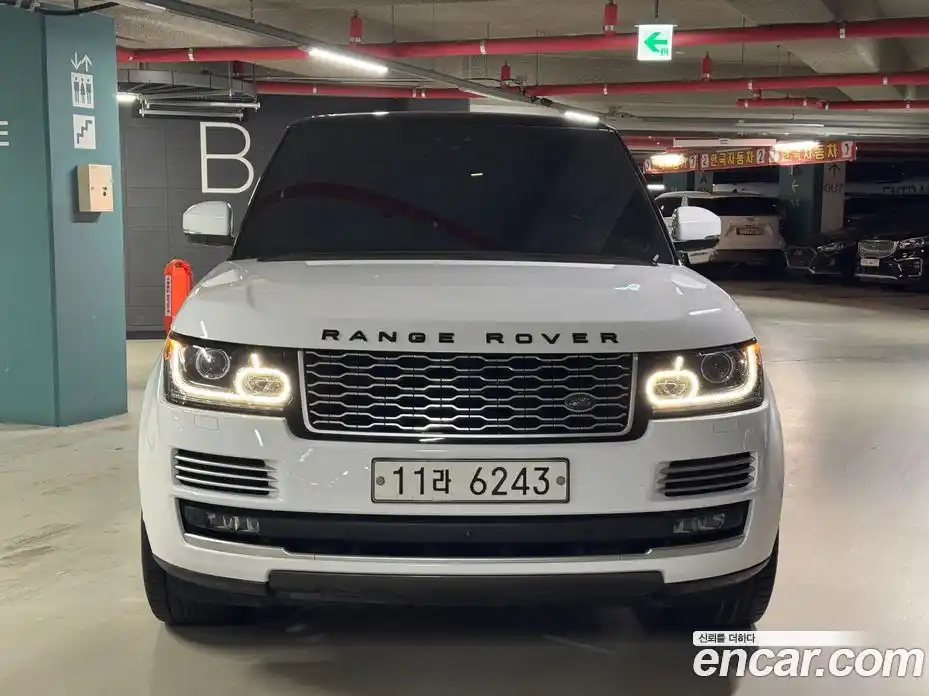 Land Rover Range-Rover 2017 4.4 Автомат в Москве № 166634, фото 3