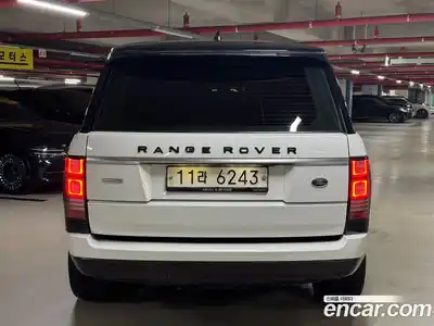 Land Rover Range-Rover 2017 4.4 Автомат в Москве № 166634, миниатюра 4