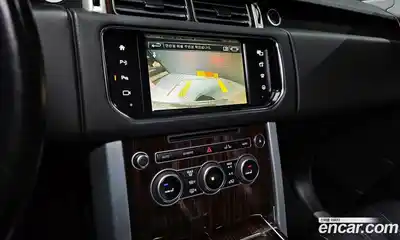 Land Rover Range-Rover 2016 4.4 Автомат в Москве № 166718, миниатюра 12