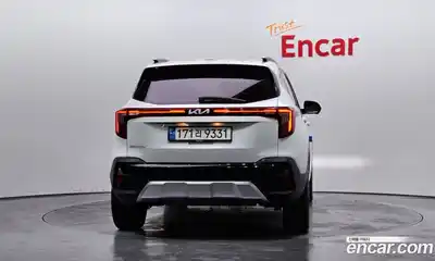 Kia Seltos 2023 2.0 Автомат в Москве № 16706, миниатюра 9