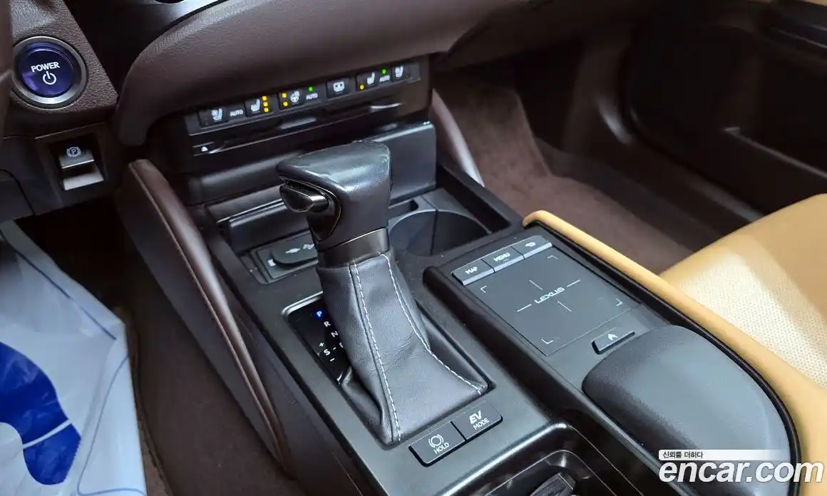 Lexus ES 2019 2.5 Автомат в Москве № 168292, фото 5