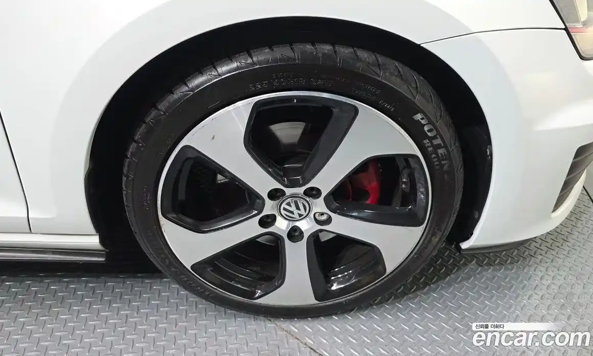 Volkswagen Golf 2015 2.0 Автомат в Москве № 169052, фото 5