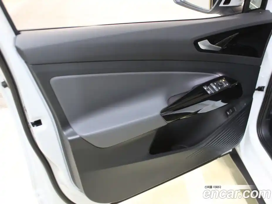 Volkswagen ID.4 2025 0.2 Автомат в Москве № 169141, фото 14