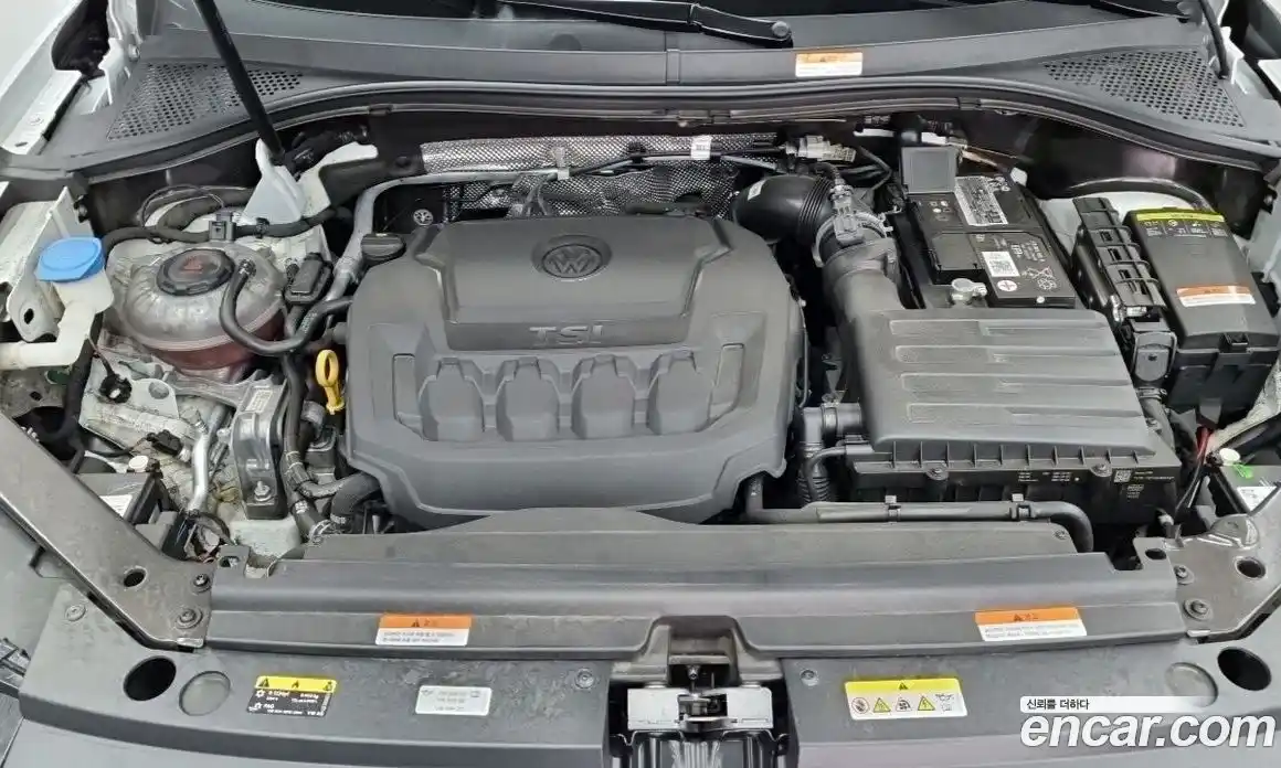 Volkswagen Tiguan 2023 2.0 Автомат в Москве № 169152, фото 7