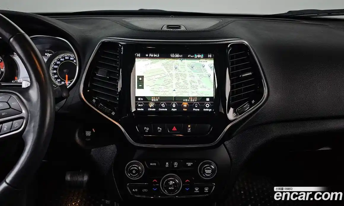 Jeep Cherokee 2020 2.4 Автомат в Москве № 169536, фото 4