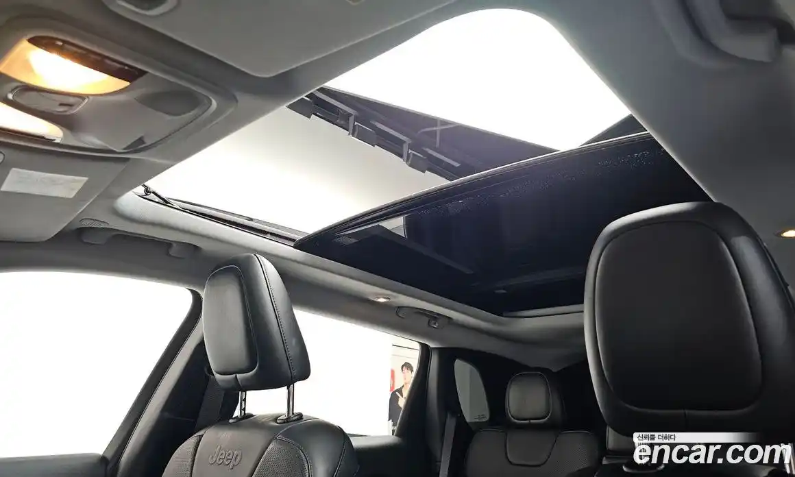 Jeep Cherokee 2020 2.4 Автомат в Москве № 169536, фото 6